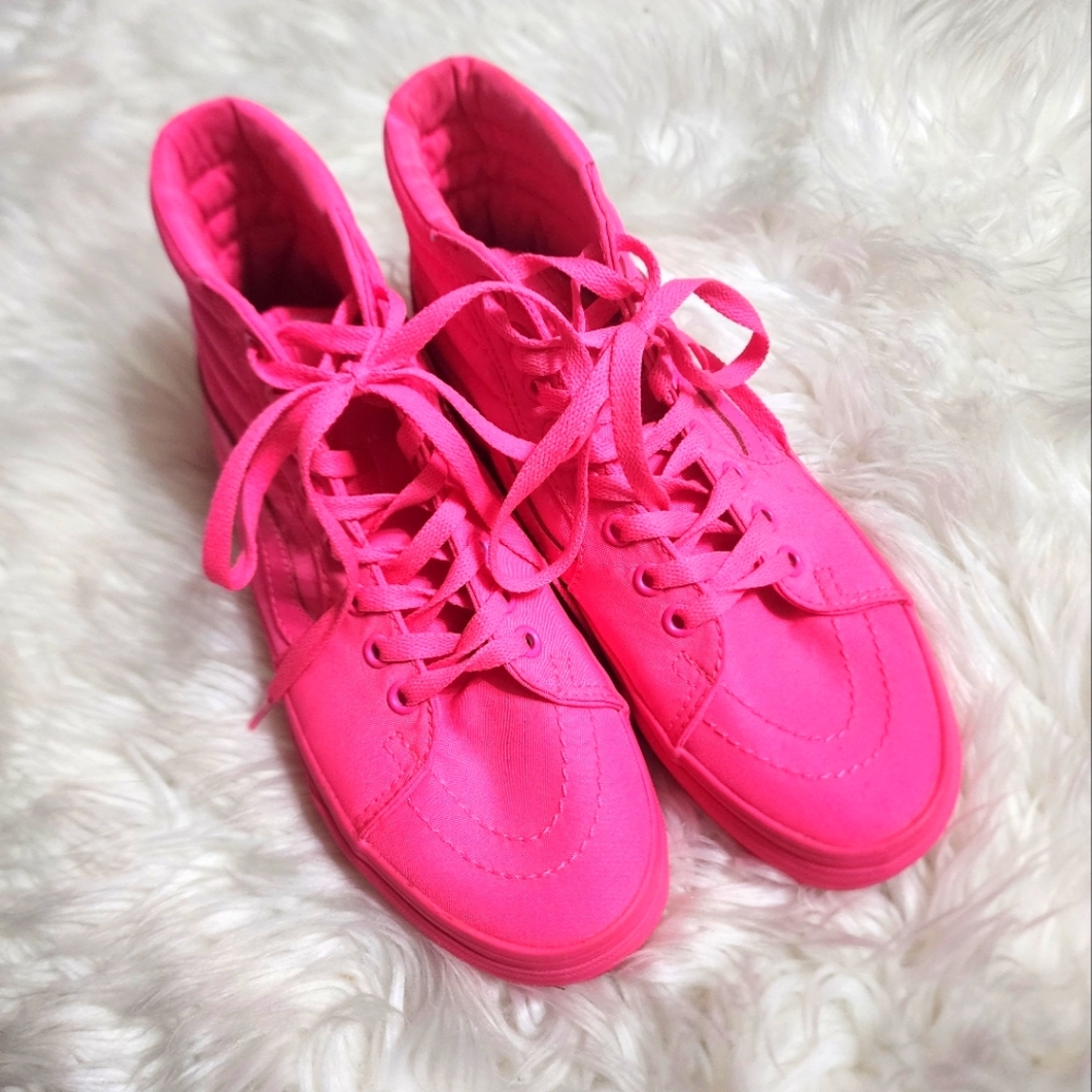 Vans Women's High-Top Sneakers - Bright Pink